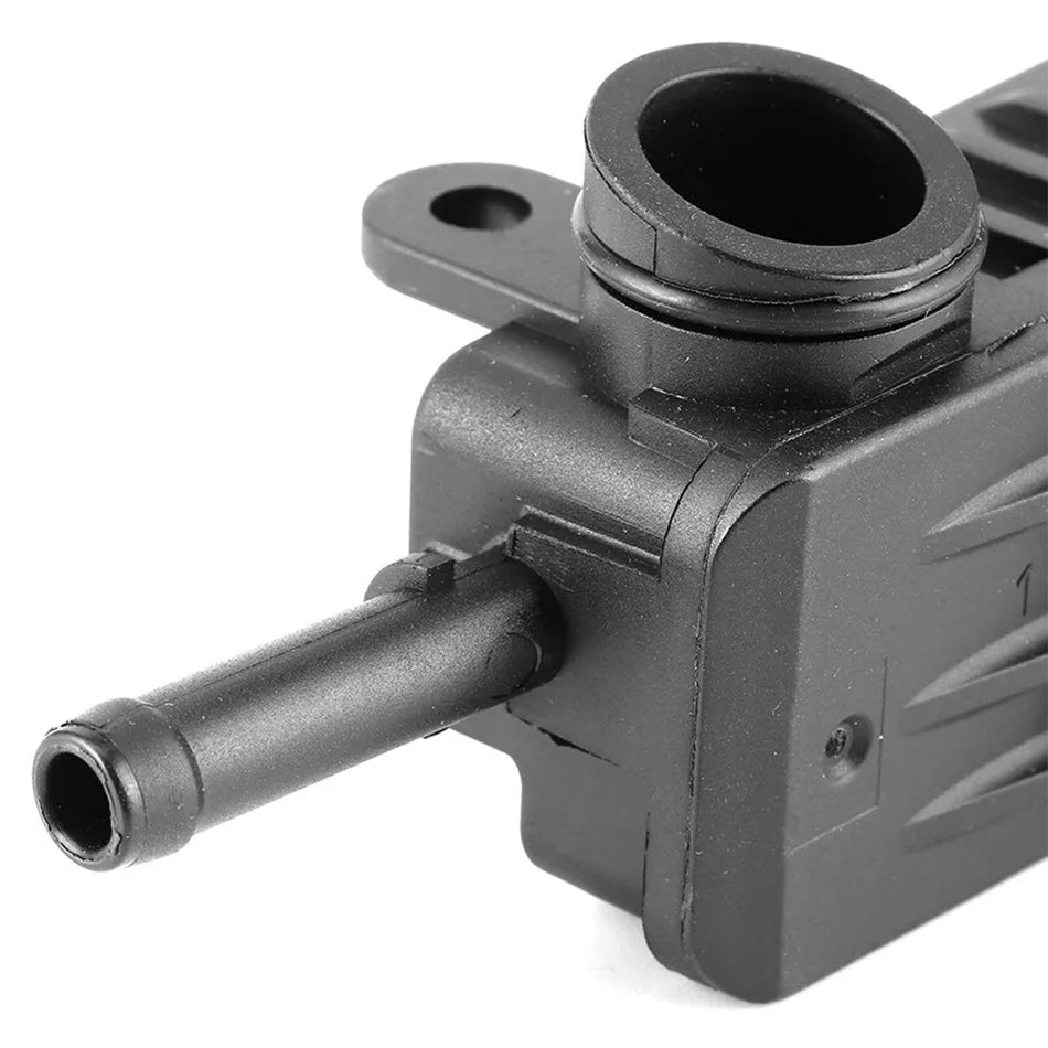 Toma de Agua para Ford F-450 Super Duty, Bronco y Fiesta | 036121188B